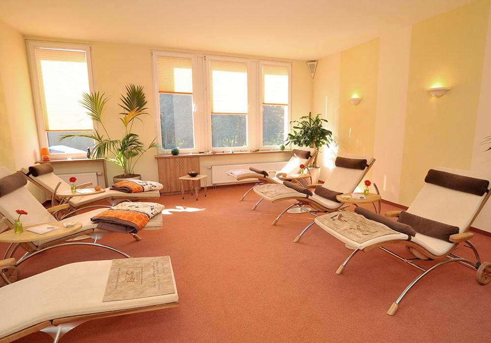 The Lakeside - Burghotel Zu Hotel Strausberg