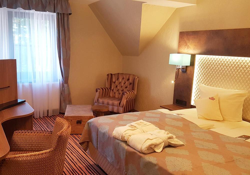 The Lakeside - Burghotel Zu Hotel